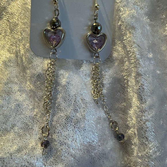 Beautiful Heart with sparkling glass crystals hanging gently down the neck. - Picture 3 of 5